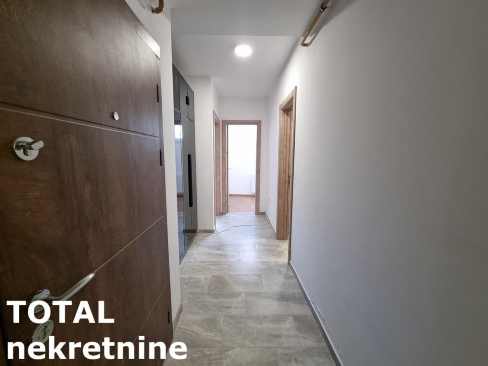 Slika 1 - Stan,NOVI SAD,GRBAVICA,kv: 44.00, € 90640, ID: 1097940