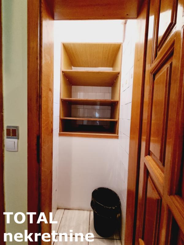 Slika 10 - Stan,NOVI SAD,CENTAR,kv: 58.00, € 144200, ID: 1100504