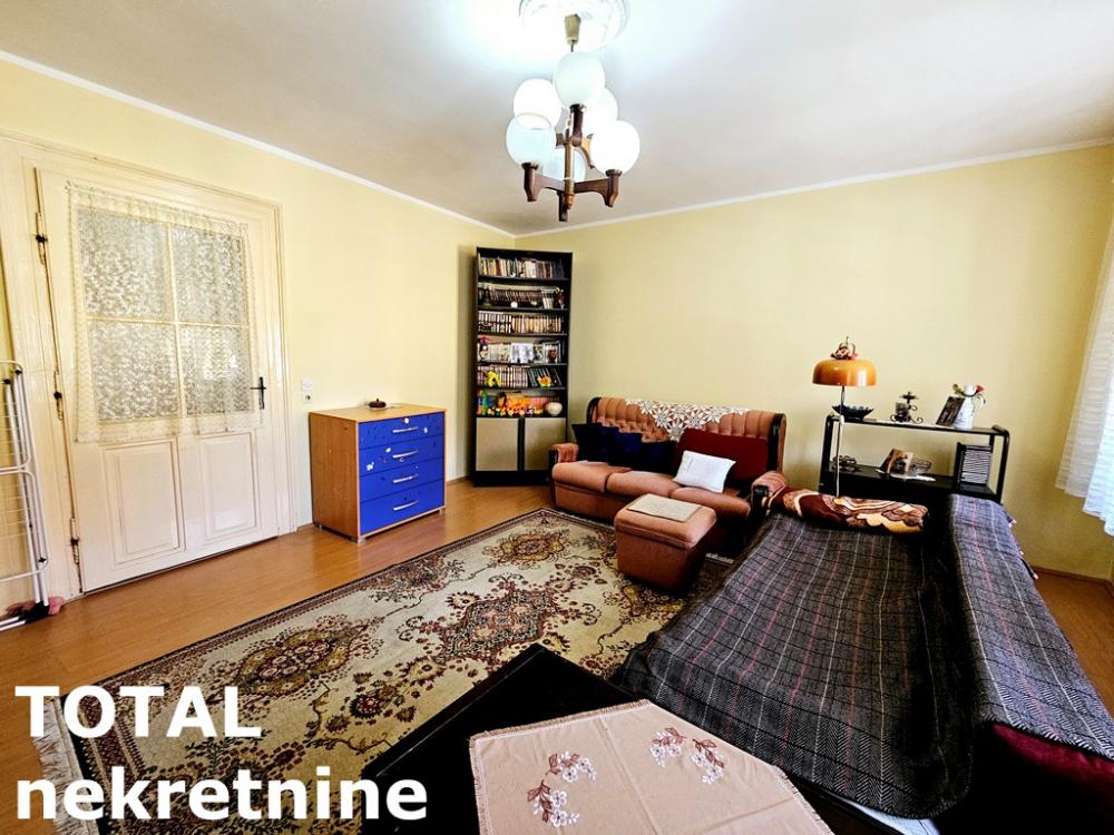 Slika 2 - Stan,PETROVARADIN,GRADIC,kv: 73.00, € 153300, ID: 1098745