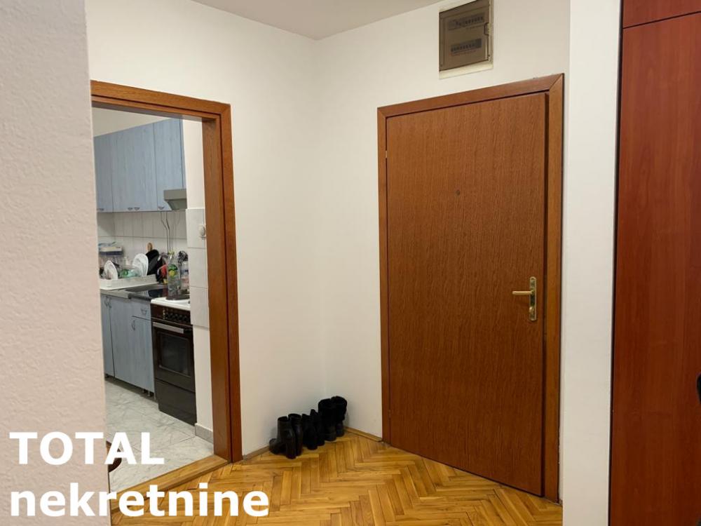 Slika 6 - Stan,NOVI SAD,GRBAVICA,kv: 37.00, € 113300, ID: 1098082