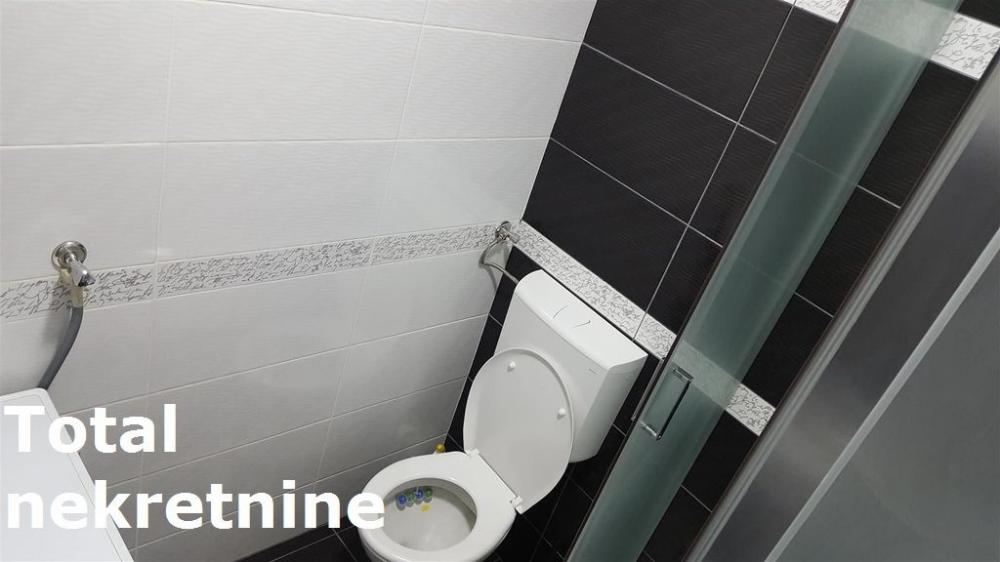 Slika 3 - Stan,NOVI SAD,CENTAR,kv: 33.00, € 117420, ID: 1094495