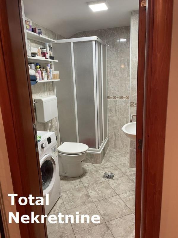 Slika 5 - Stan,NOVI SAD,CENTAR,kv: 40.00, € 113300, ID: 1095662
