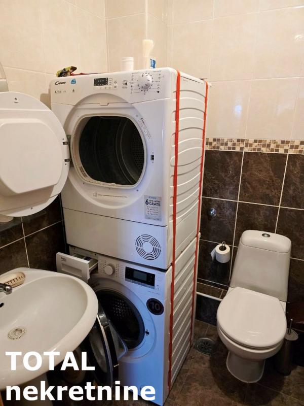 Slika 4 - Stan,NOVI SAD,BULEVAR EVROPE,kv: 71.00, € 175000, ID: 1099952