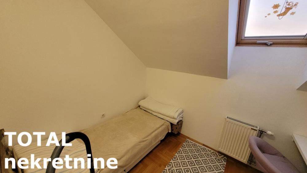 Slika 9 - Stan,NOVI SAD,BULEVAR PATRIJARHA PAVLA,kv: 77.00, € 179220, ID: 1099365