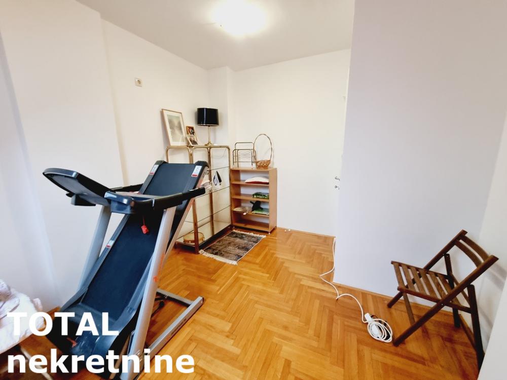 Slika 11 - Stan,NOVI SAD,SOCIJALNO,kv: 80.00, € 236900, ID: 1100248