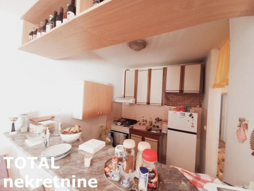 Slika 9 - Stan,NOVI SAD,GRBAVICA,kv: 46.00, € 135000, ID: 1098873