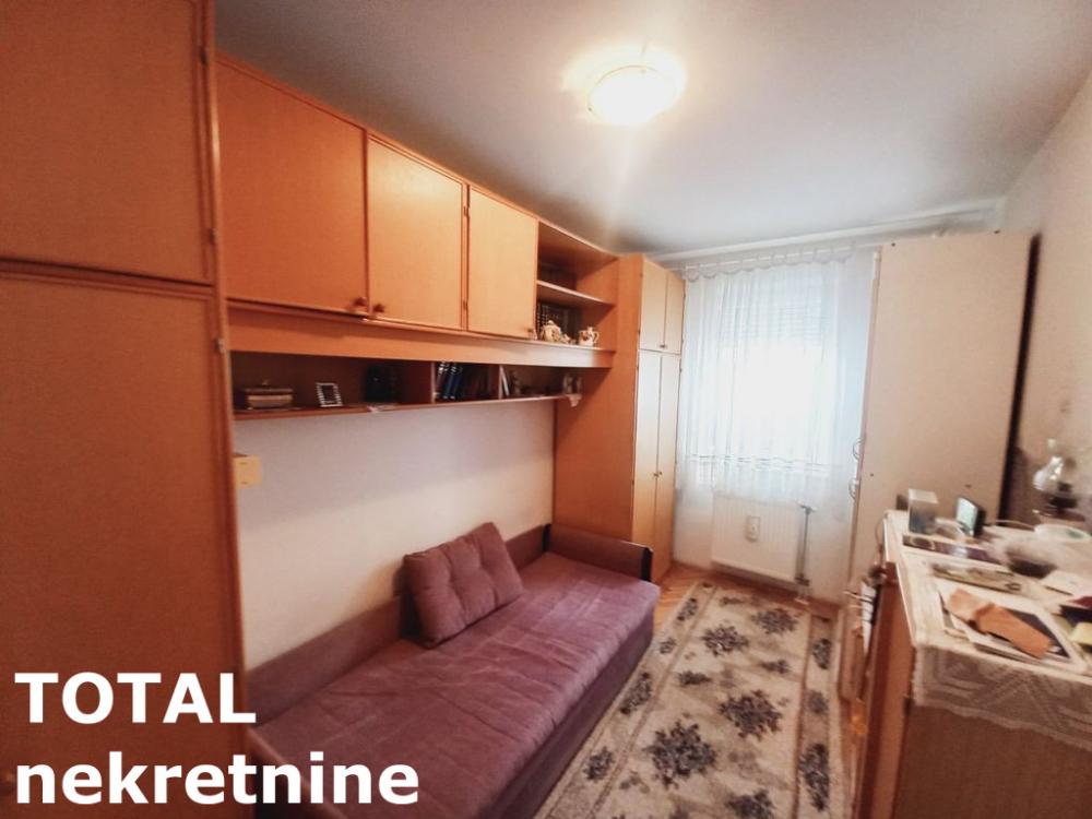 Slika 6 - Stan,NOVI SAD,GRBAVICA,kv: 46.00, € 135000, ID: 1098873