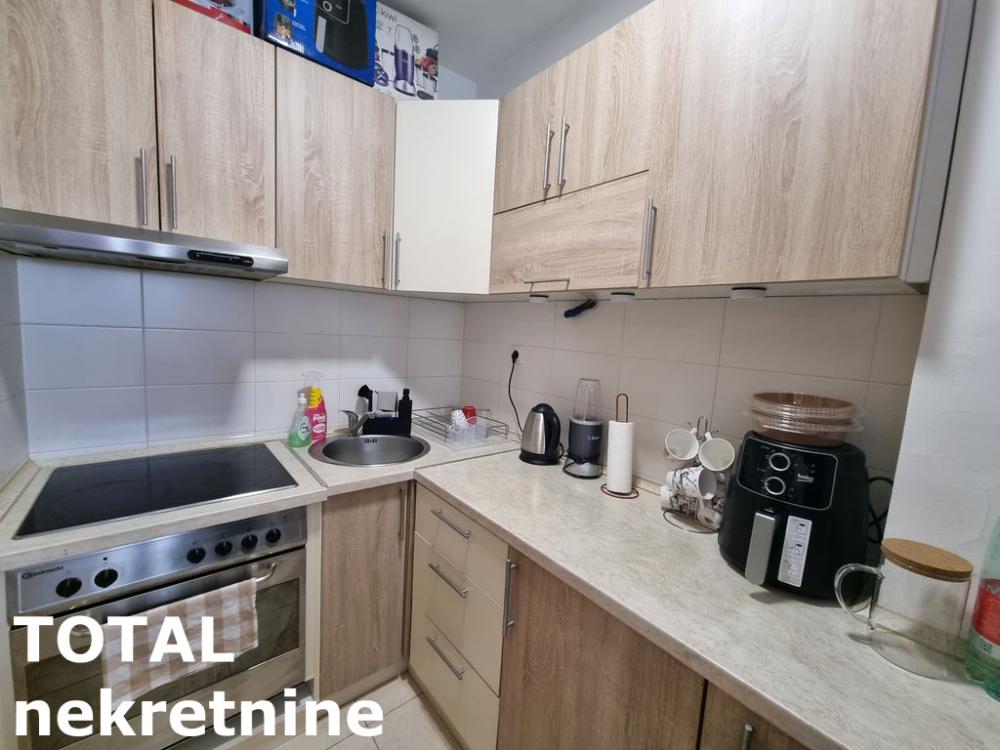 Slika 3 - Stan,NOVI SAD,GRBAVICA,kv: 69.00, € 172500, ID: 1100136