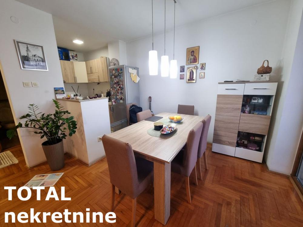 Slika 2 - Stan,NOVI SAD,GRBAVICA,kv: 69.00, € 172500, ID: 1100136