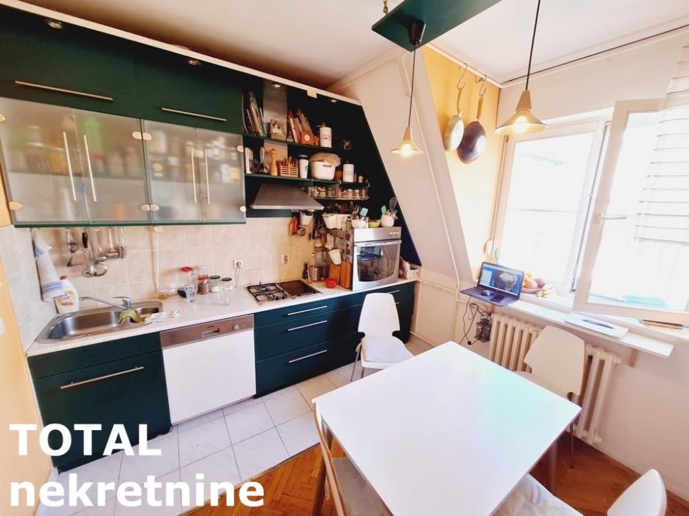 Slika 2 - Stan,NOVI SAD,CENTAR,kv: 52.00, € 127700, ID: 1097195