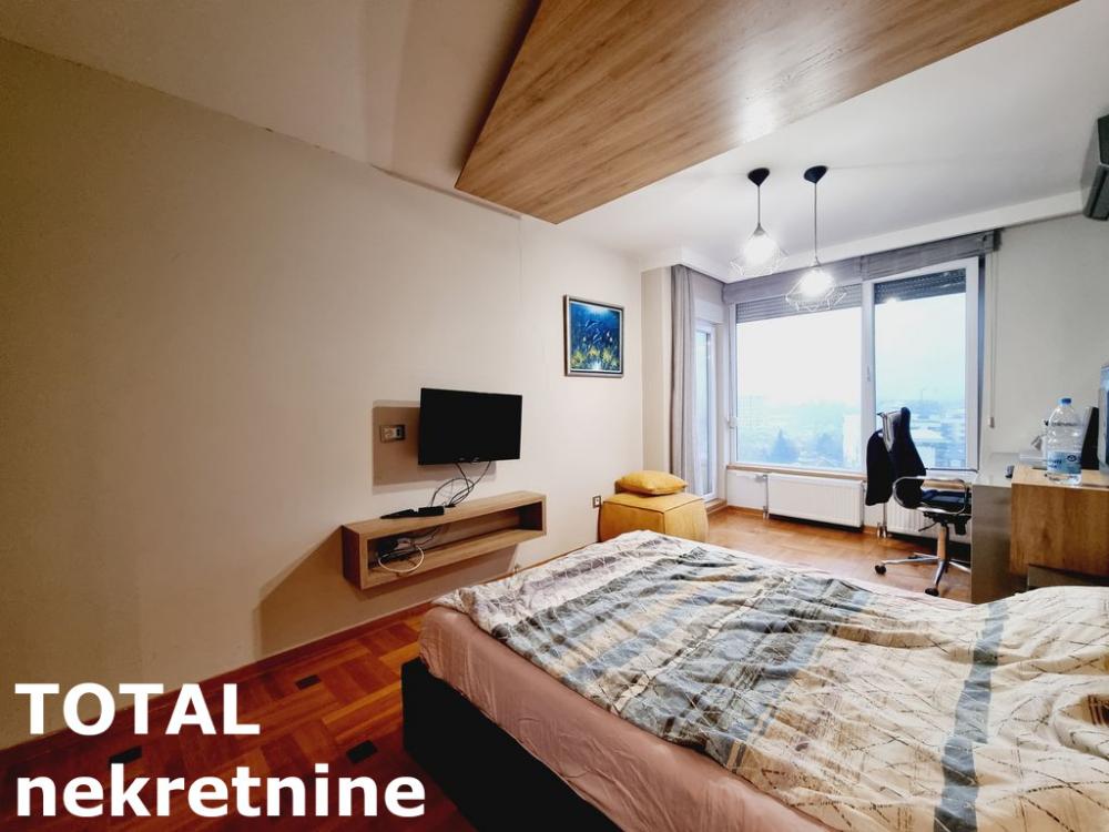 Slika 9 - Stan,NOVI SAD,TELEP,kv: 120.00, € 321360, ID: 1100063