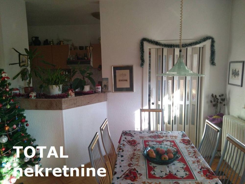 Slika 3 - Stan,NOVI SAD,BULEVAR,kv: 79.00, € 206000, ID: 1092845