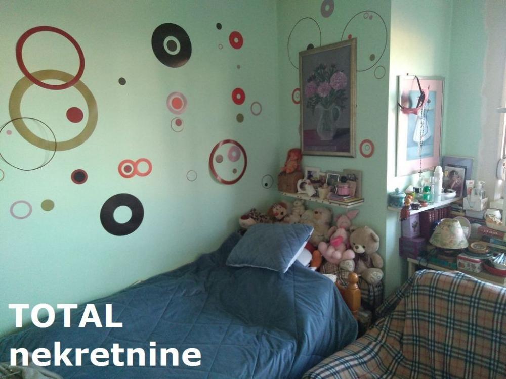 Slika 7 - Stan,NOVI SAD,BULEVAR,kv: 79.00, € 206000, ID: 1092845