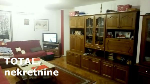 Slika 2 - Stan,NOVI SAD,BULEVAR,kv: 76.00, € 169950, ID: 1040224