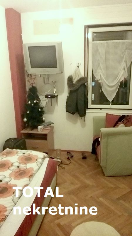 Slika 4 - Stan,NOVI SAD,BULEVAR,kv: 76.00, € 169950, ID: 1040224