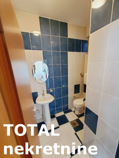 Slika 9 - Stan,NOVI SAD,CENTAR,kv: 148.00, € 251500, ID: 1045255