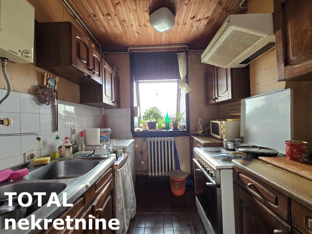 Slika 7 - Stan,NOVI SAD,BULEVAR,kv: 74.00, € 160000, ID: 1099469