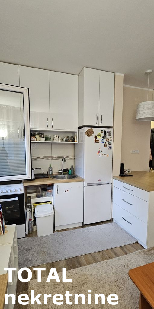 Slika 7 - Stan,NOVI SAD,ADICE,kv: 27.00, € 65000, ID: 1099678