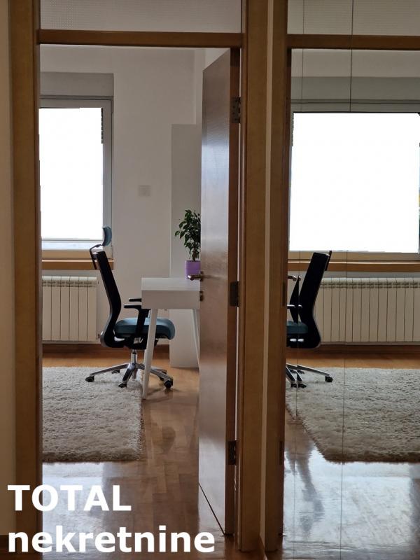 Slika 5 - Stan,NOVI SAD,CENTAR,kv: 105.00, € 509850, ID: 1099939