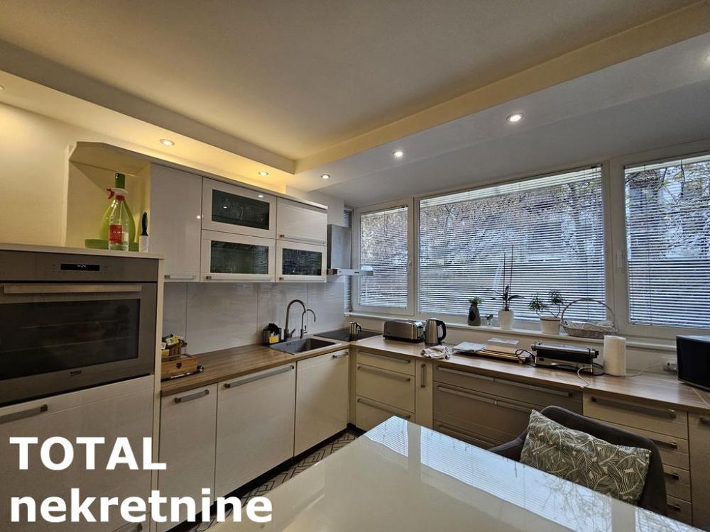 Slika 2 - Stan,NOVI SAD,GRBAVICA,kv: 75.00, € 235870, ID: 1099710