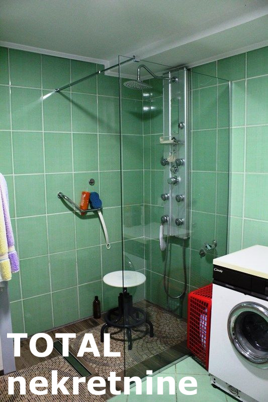 Slika 10 - Stan,NOVI SAD,CENTAR,kv: 128.00, € 250500, ID: 1098208