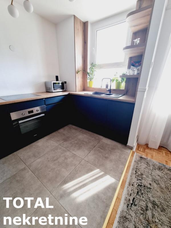 Slika 4 - Stan,NOVI SAD,SAJAM,kv: 96.00, € 240000, ID: 1098272