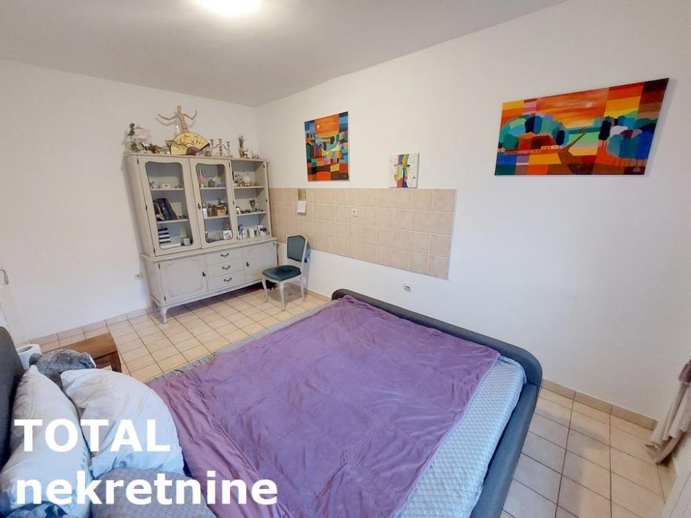 Slika 5 - Stan,NOVI SAD,BULEVAR EVROPE,kv: 106.00, € 195000, ID: 1095572