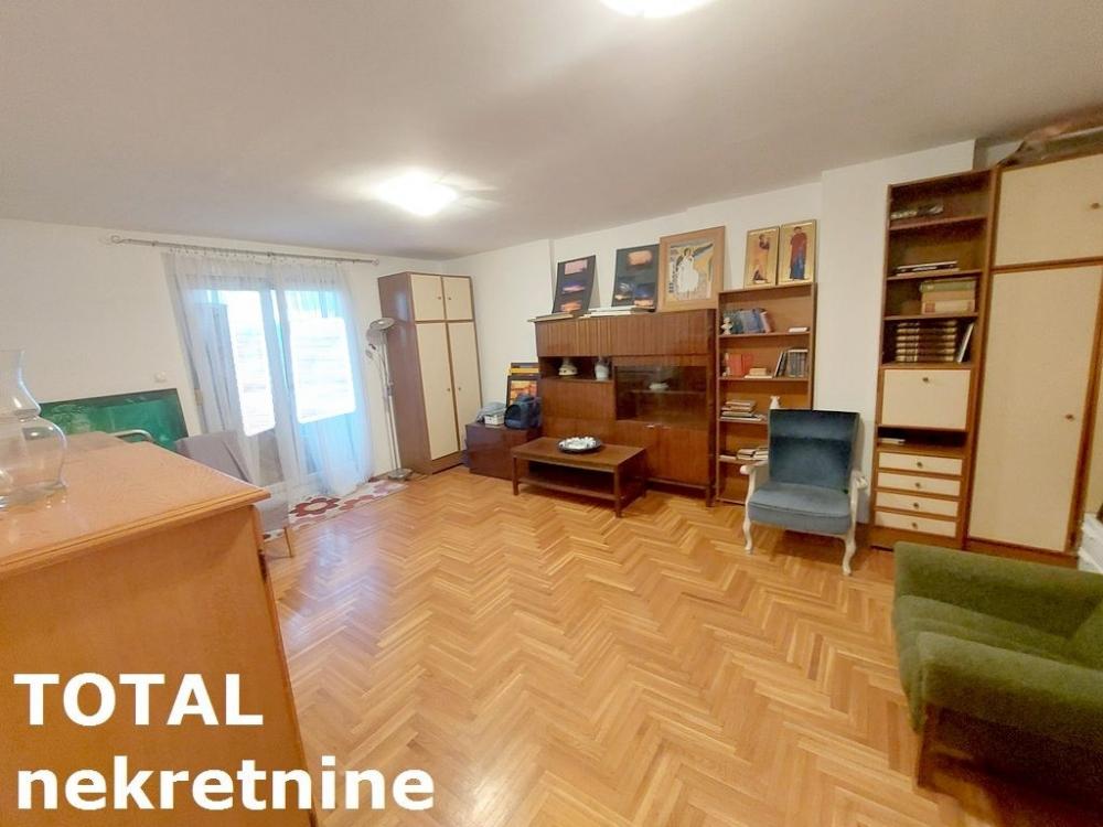 Slika 7 - Stan,NOVI SAD,BULEVAR EVROPE,kv: 106.00, € 195000, ID: 1095572