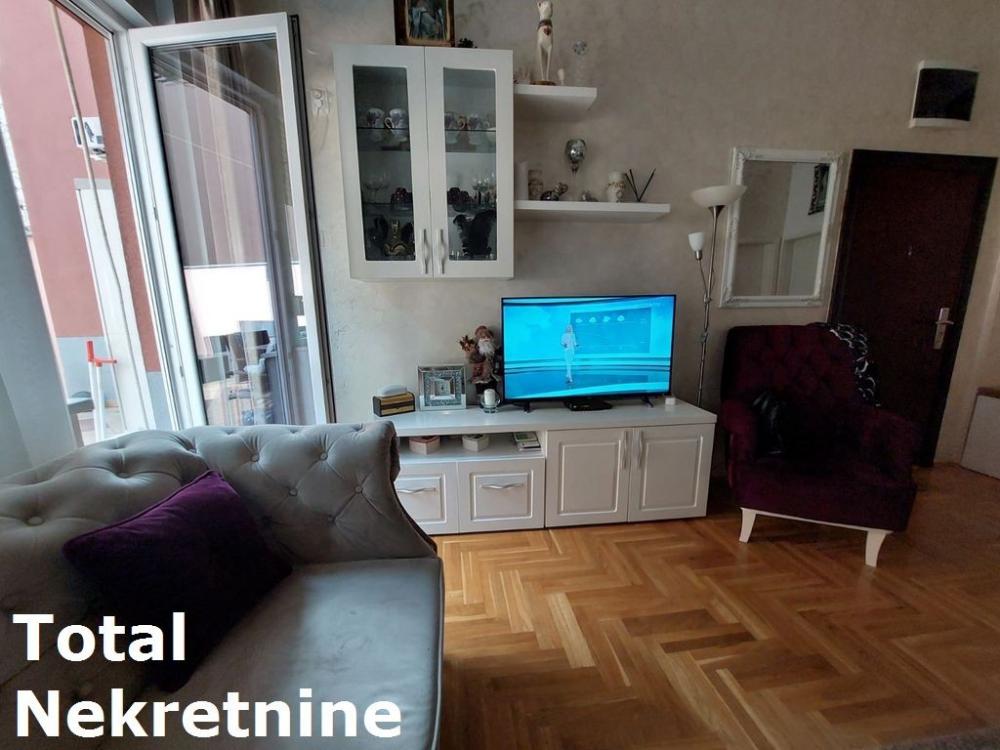 Slika 4 - Stan,NOVI SAD,CENTAR,kv: 91.00, € 200850, ID: 1095534