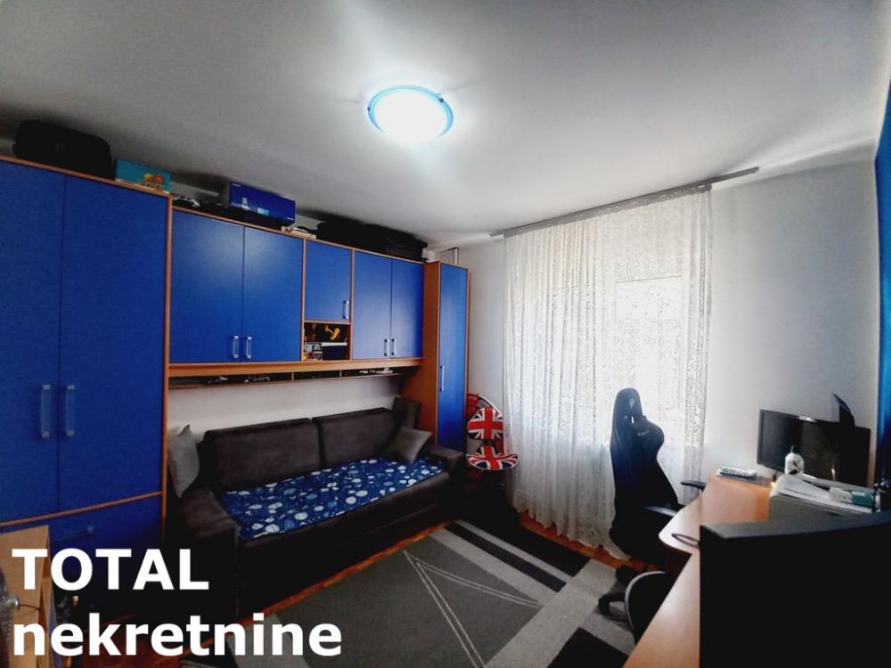 Slika 6 - Stan,NOVI SAD,BULEVAR,kv: 97.00, € 236900, ID: 1096991