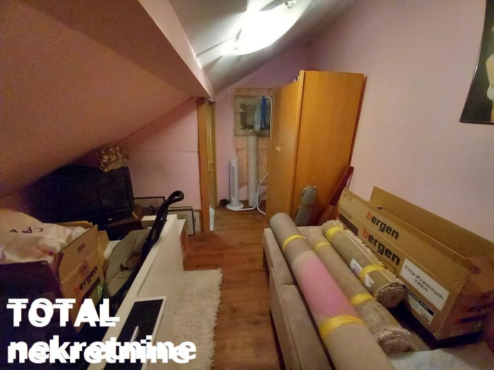 Slika 4 - Stan,NOVI SAD,ADICE,kv: 36.00, € 58000, ID: 1097130