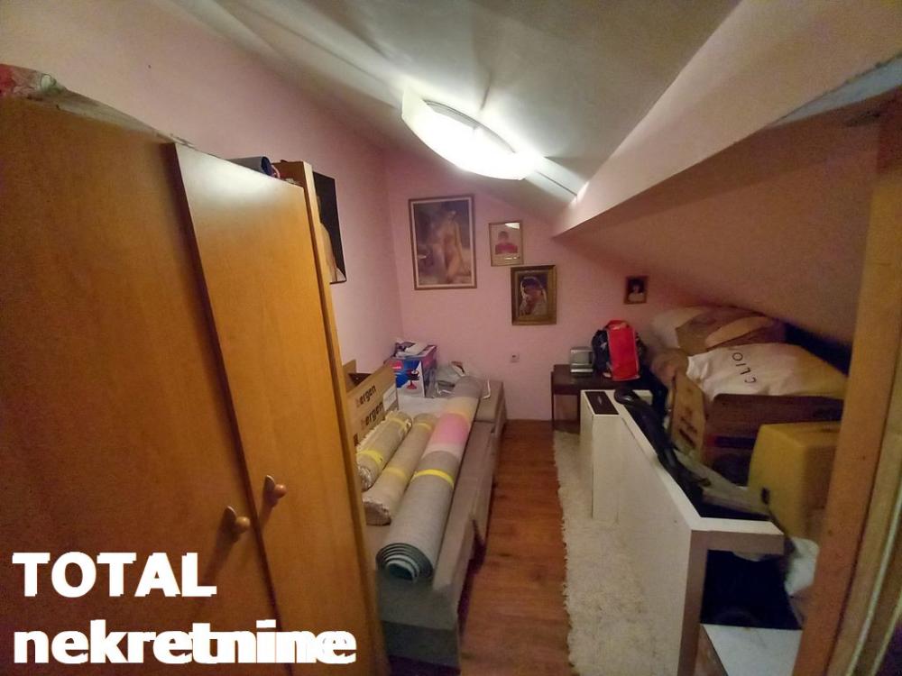 Slika 5 - Stan,NOVI SAD,ADICE,kv: 36.00, € 58000, ID: 1097130