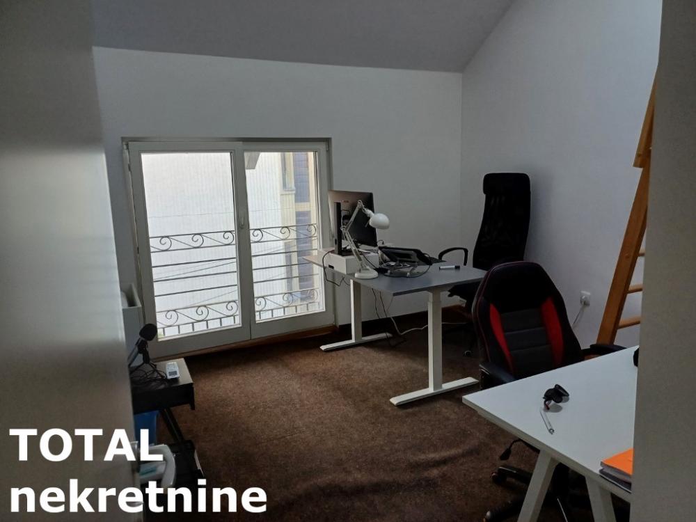 Slika 6 - Stan,NOVI SAD,CENTAR,kv: 85.00, € 460000, ID: 1098712