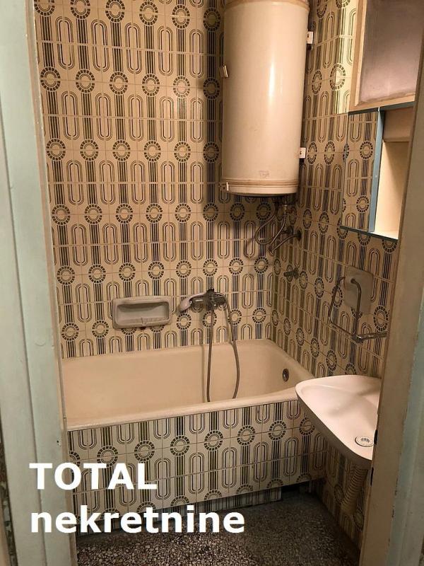 Slika 10 - Stan,NOVI SAD,SATELIT,kv: 46.00, € 92700, ID: 1096077