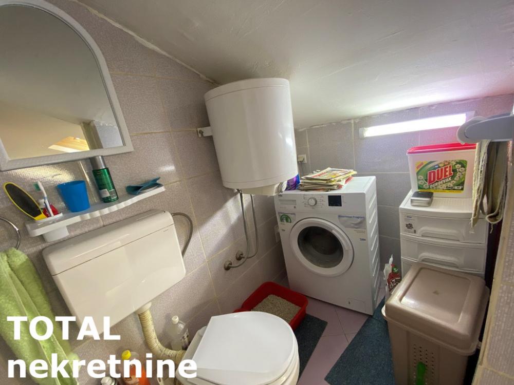 Slika 8 - Stan,NOVI SAD,GRBAVICA,kv: 33.00, € 77250, ID: 1098096