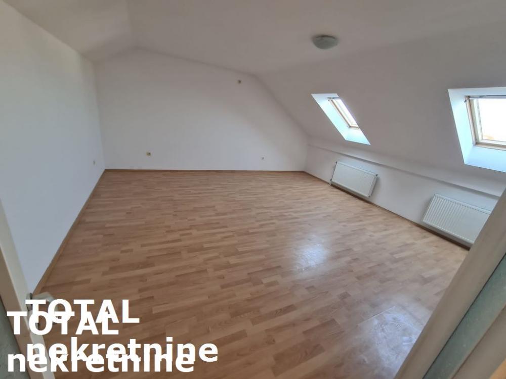 Slika 1 - Stan,NOVI SAD,CENTAR,kv: 108.00, € 256470, ID: 1094134