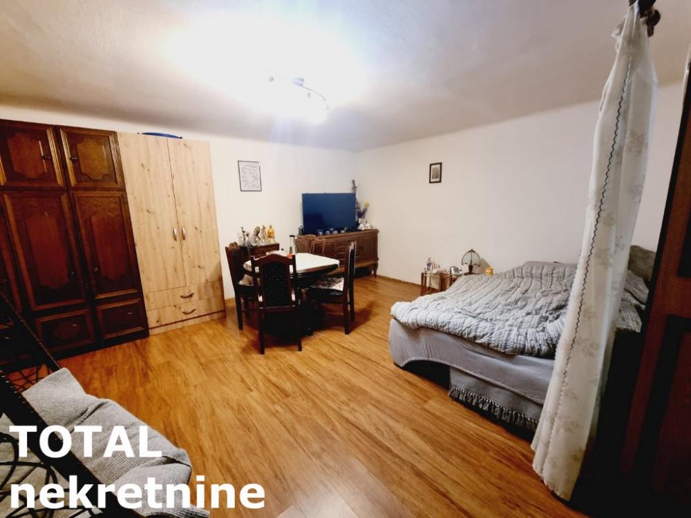 Glavna slika -Stan,NOVI SAD,CENTAR,kv: 42.00, € 77250, ID: 1098375