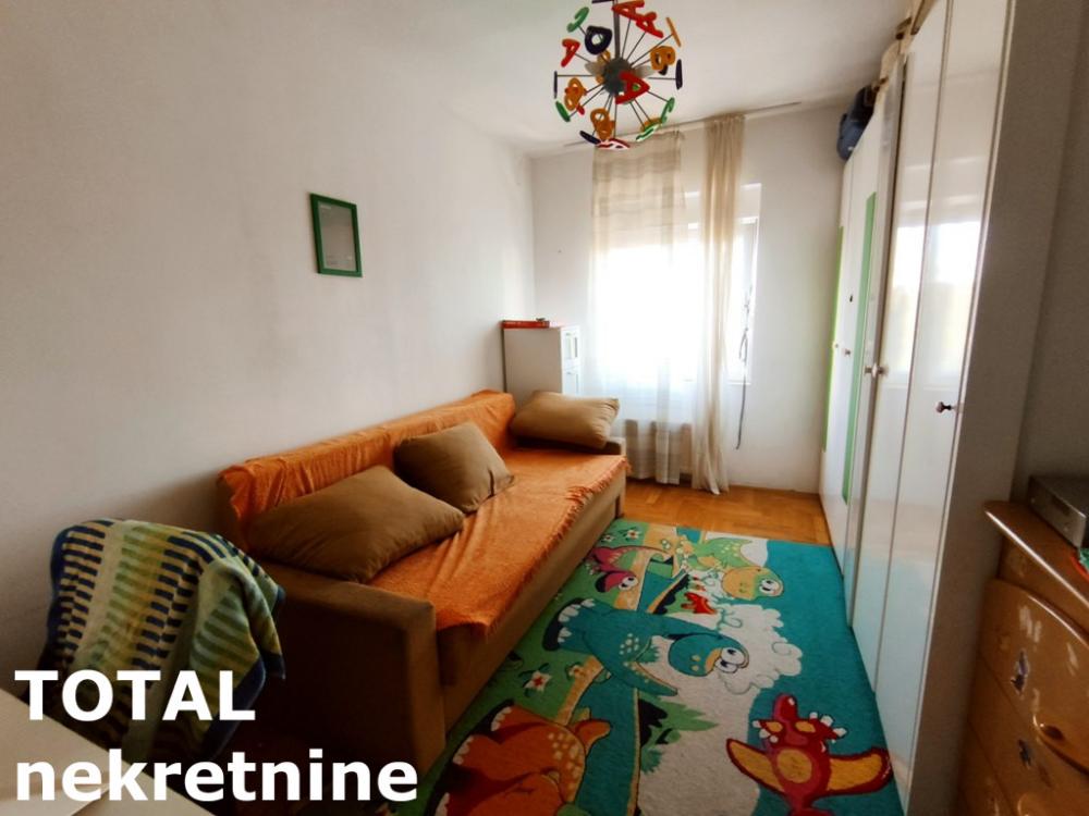 Slika 3 - Stan,NOVI SAD,CENTAR,kv: 43.00, € 149350, ID: 1097265