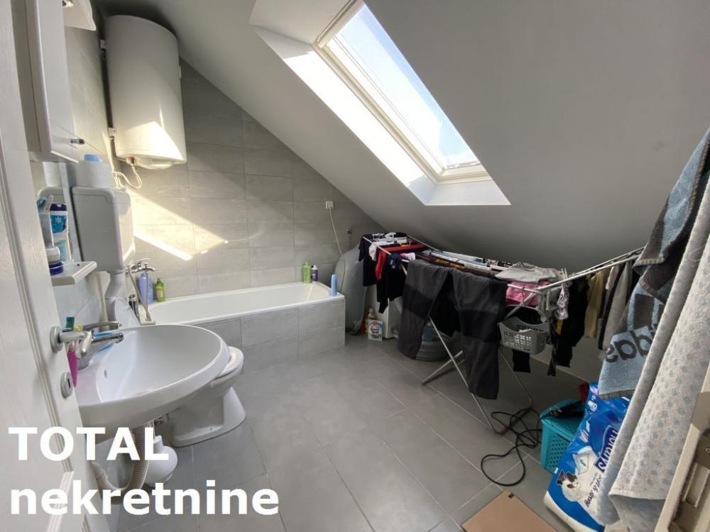 Slika 5 - Stan,NOVI SAD,PODBARA,kv: 52.00, € 149350, ID: 1094484