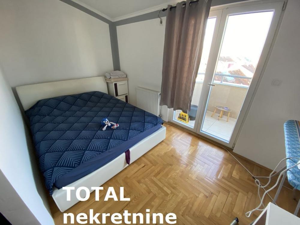 Slika 4 - Stan,NOVI SAD,PODBARA,kv: 52.00, € 149350, ID: 1094484