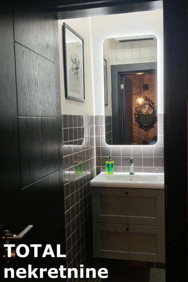 Slika 9 - Stan,PETROVARADIN,GRADIC,kv: 30.00, € 121540, ID: 1098927