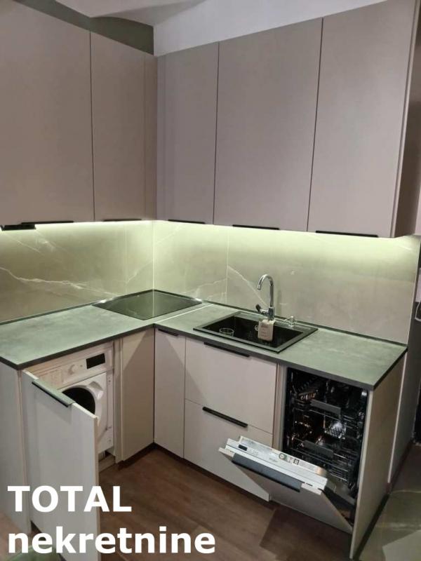 Slika 8 - Stan,PETROVARADIN,GRADIC,kv: 30.00, € 121540, ID: 1098927