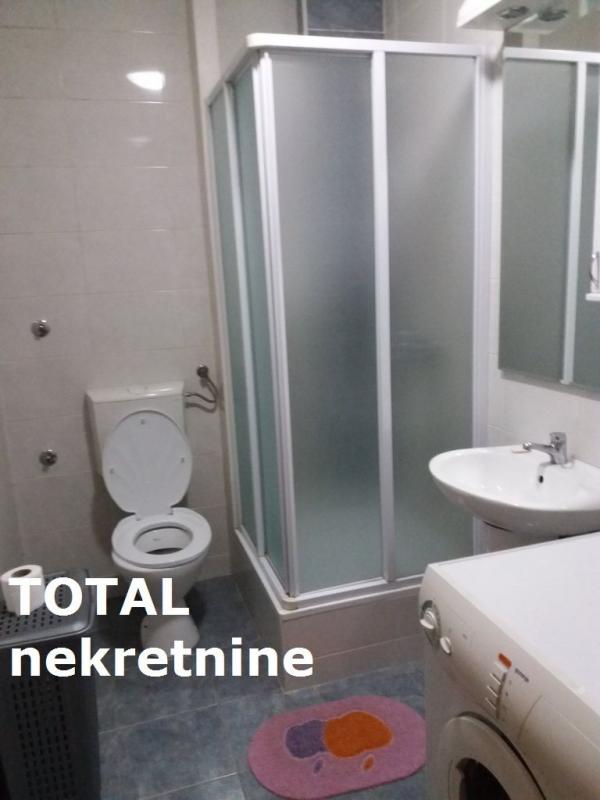 Slika 4 - Stan,NOVI SAD,BULEVAR EVROPE,kv: 32.00, € 98880, ID: 1091764