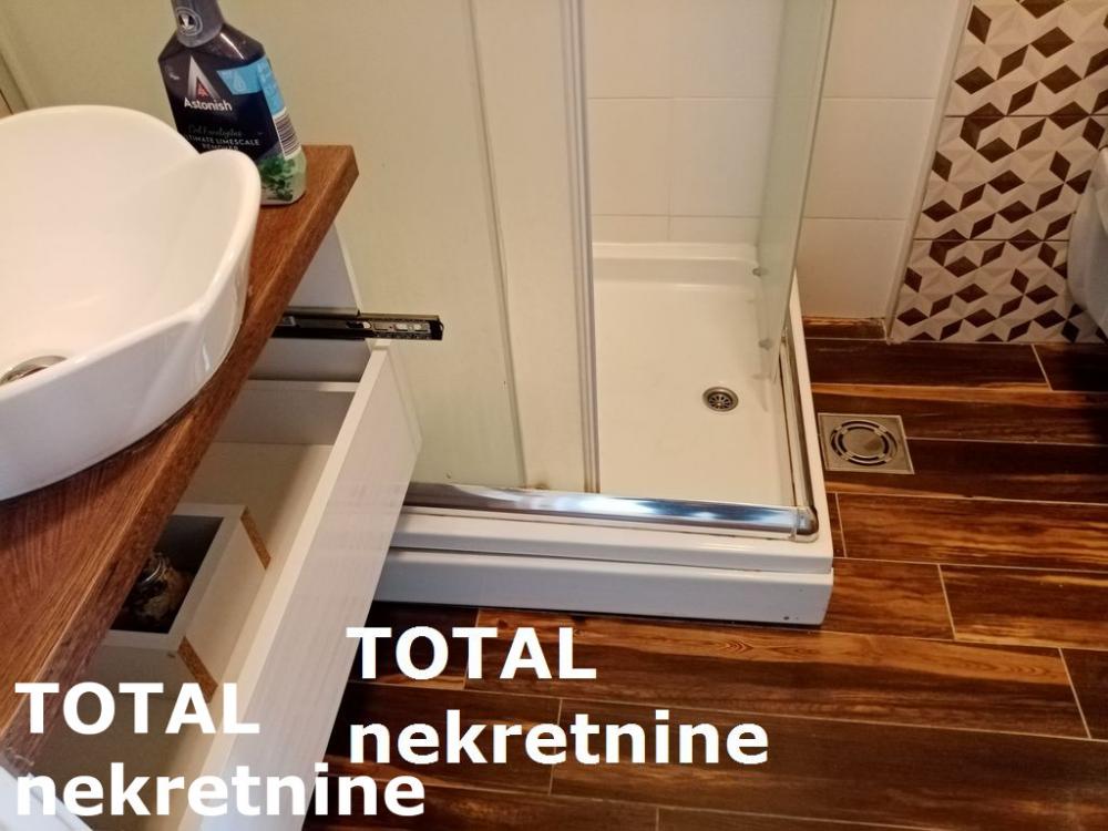 Slika 10 - Stan,NOVI SAD,CENTAR,kv: 48.00, € 185400, ID: 1095904