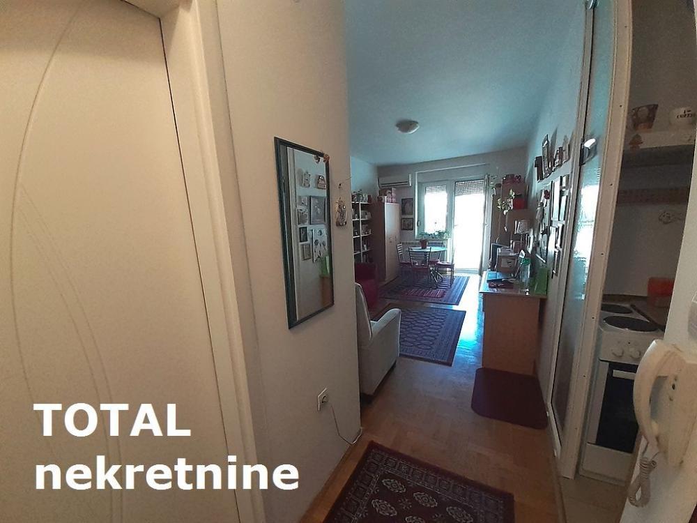 Glavna slika -Stan,NOVI SAD,CENTAR,kv: 30.00, € 103000, ID: 1092469