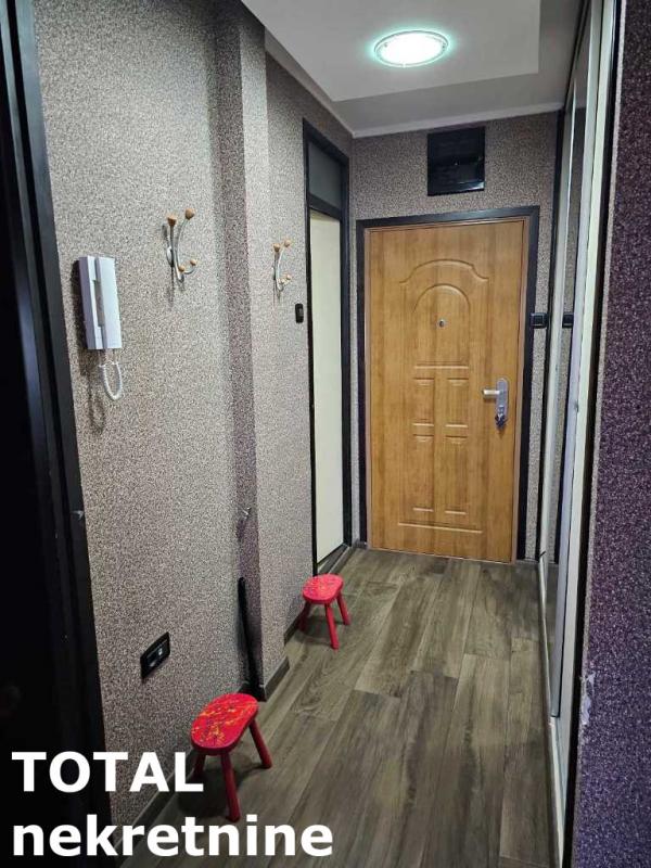 Slika 11 - Stan,NOVI SAD,BULEVAR,kv: 74.00, € 206000, ID: 1097343