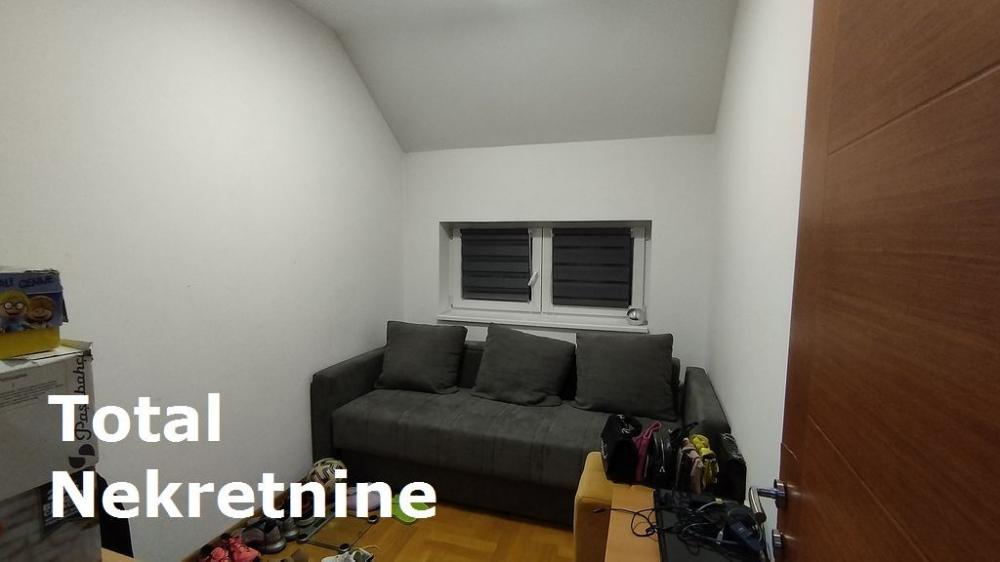 Slika 4 - Stan,NOVI SAD,NOVA DETELINARA,kv: 107.00, € 206000, ID: 1096452