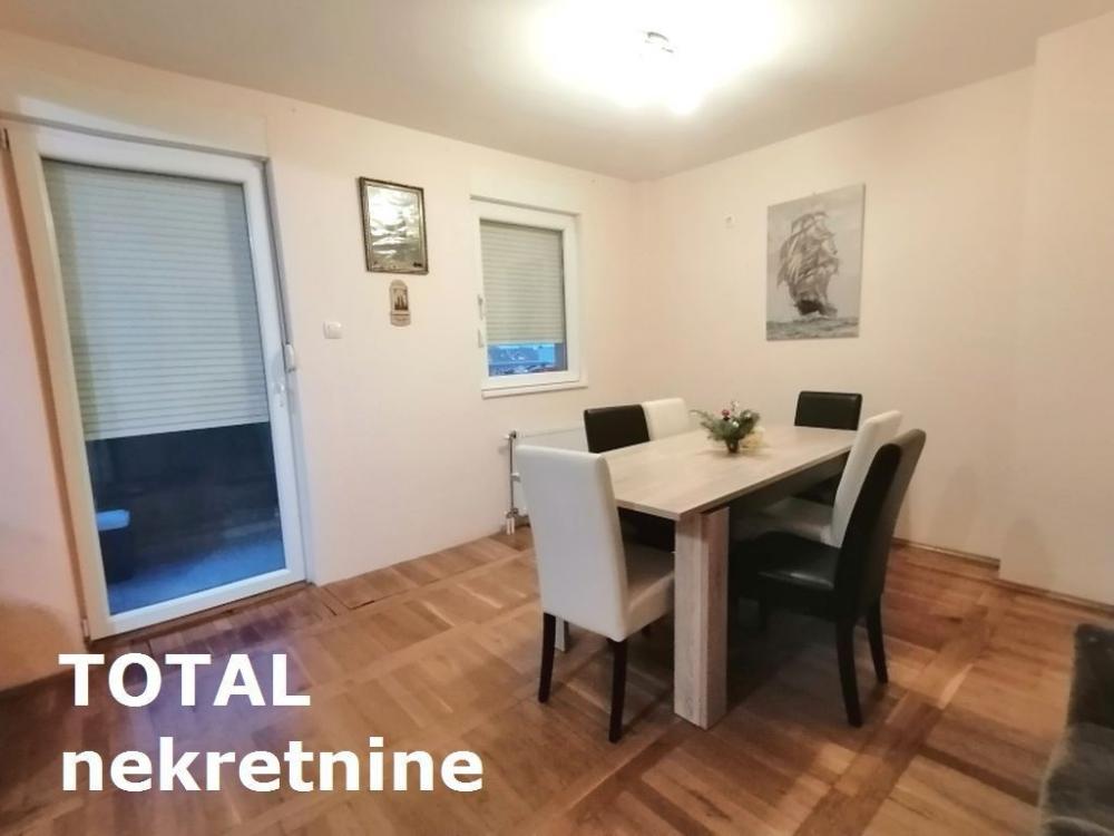 Slika 6 - Stan,PETROVARADIN,CENTAR,kv: 68.00, € 133900, ID: 1092872