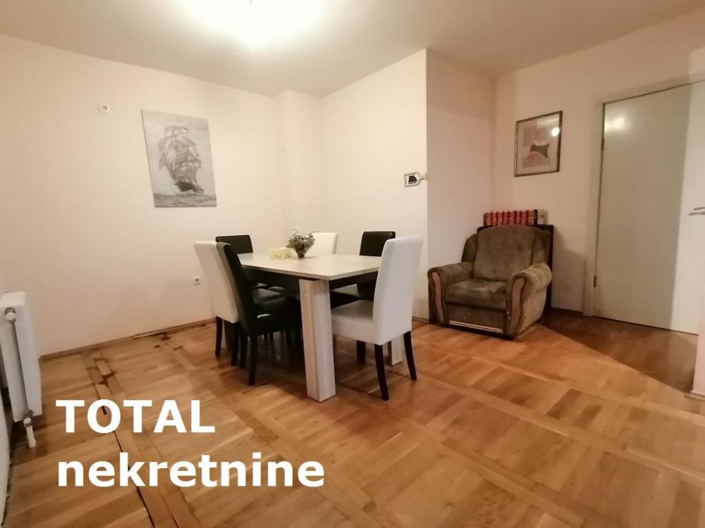 Slika 5 - Stan,PETROVARADIN,CENTAR,kv: 68.00, € 133900, ID: 1092872