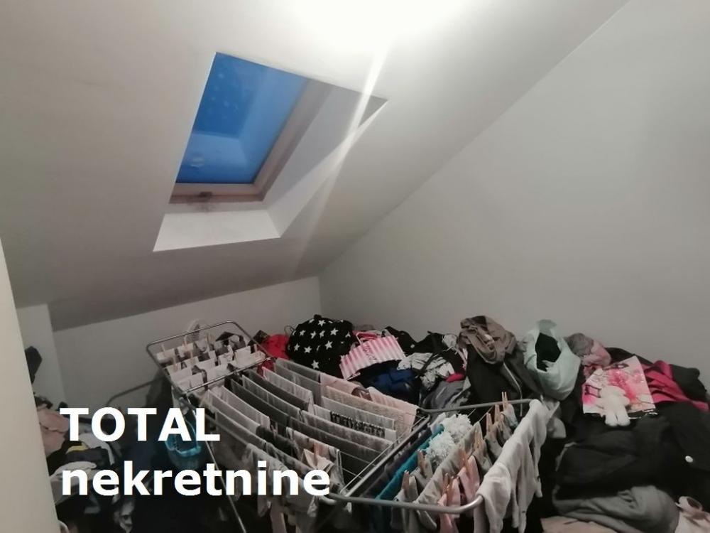 Slika 11 - Stan,PETROVARADIN,CENTAR,kv: 68.00, € 133900, ID: 1092872